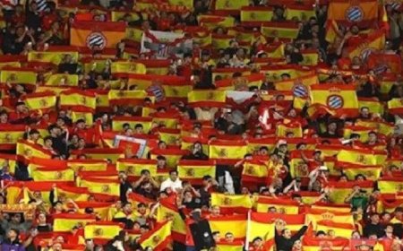 اتحاد الكرة يرفض الهتافات العنصرية في ملعب إسبانيول ويثني على موقف المسؤولين