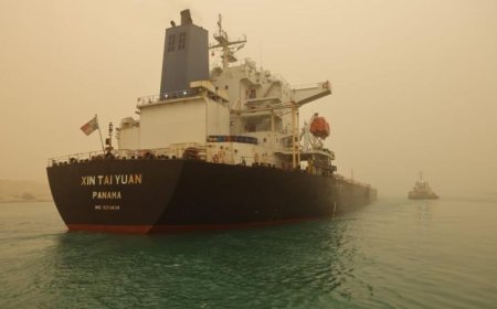 إنقاذ سفينة الصب XIN TAI: نجاح عمليات قاطرات الإنقاذ البحري بهيئة قناة السويس