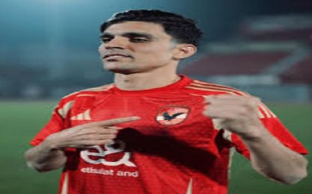 الأهلي يستعد لاتخاذ قرار بشأن مغادرة أشرف بن شرقي في الصيف القادم