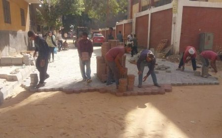 مشروع رصف 11 شارعاً ومتفرعاتها بالإنترلوك في حي إمبابة ضمن الخطة الاستثمارية الجديدة