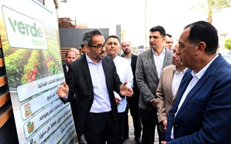 رئيس الوزراء يقوم بجولة تفقدية في مصنع فيردي فودز للصناعات الغذائية مع صور حصرية