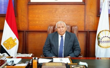 محافظ مطروح يعلن عن تطبيق نظام العمل عن بعد أسبوعياً بدءاً من يوم الأحد