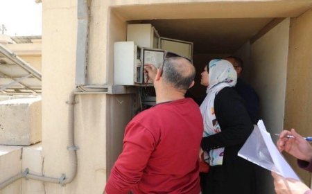محافظ القاهرة يطلق حملة صيانة 25 محطة طاقة شمسية لتعزيز كفاءة الاستهلاك في الأحياء