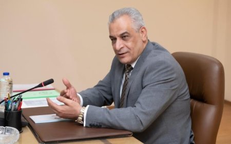 وزير الإنتاج الحربي يستعرض فرص التعاون مع جهاز المشروعات المتوسطة والصغيرة