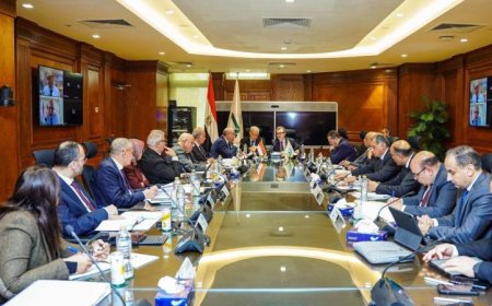 وزير التخطيط يقود اجتماع مجلس إدارة بنك الاستثمار القومي لمناقشة التوجهات المستقبلية