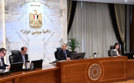 مدبولي يرصد آخر التطورات في تنفيذ مشروعات المرحلة الأولى من حياة كريمة