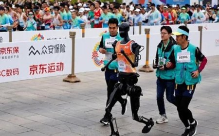 300 روبوت متطور يشاركون في نصف ماراثون بكين 2026 بالمنافسة البشرية المثيرة