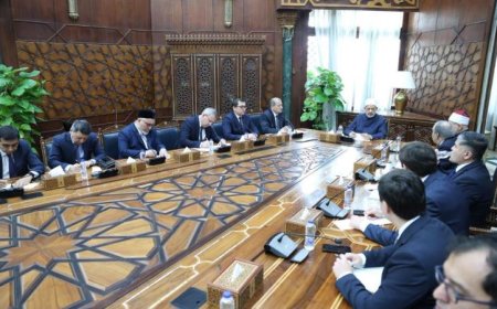 شيخ الأزهر يستقبل وفد أوزبكي رفيع لتعزيز التعاون العلمي والدعوي بين مصر وأوزبكستان