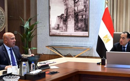 رئيس الوزراء يلتقي وزير النقل لمتابعة ملفات هامة في الوزارة