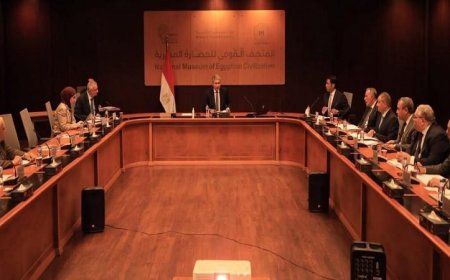 وزير السياحة والآثار يقود اجتماع مجلس إدارة المتحف القومي للحضارة المصرية لتعزيز الثقافة المصرية