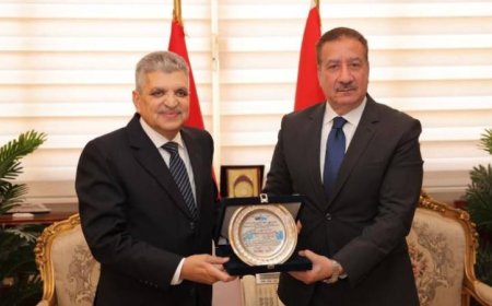 الفريق ربيع يبحث أوجه التعاون مع محافظ بورسعيد لتعزيز المشروعات التنموية