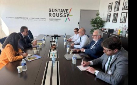 زيارة وزير الصحة لمعهد جوستاف روسي بفرنسا لتعزيز التعاون مع مستشفى دارالسلام في هرمل