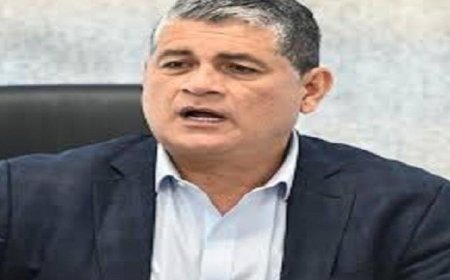 شاهد رويز يفسر أزمة ركلة جزاء الأهلي ضد سيراميكا بالفيديو