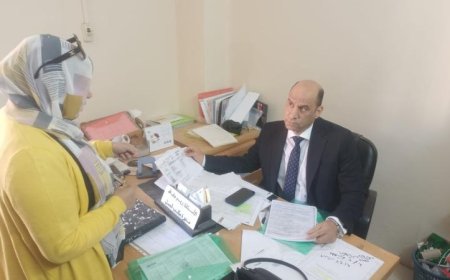 وزير العمل يقوم بزيارة غير متوقعة لمكتب عمل بدر ويؤكد على أهمية تحسين كفاءة الأداء