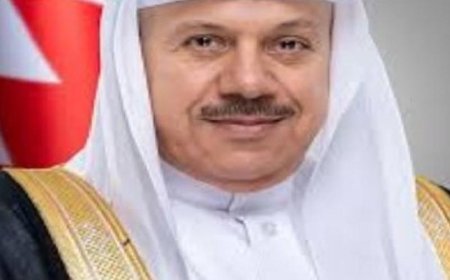 وزير الخارجية البحريني يتواصل هاتفياً مع نظرائه العرب لبحث آخر مستجدات الأوضاع