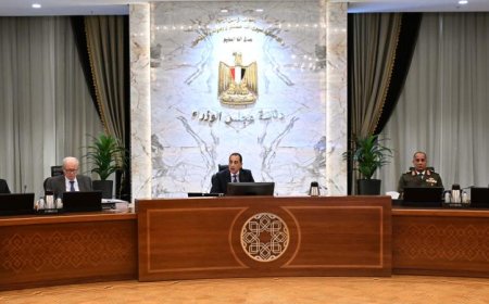 مدبولي يهنئ المسيحيين في مصر والعالم بعيد القيامة لتعزيز الوحدة والتسامح