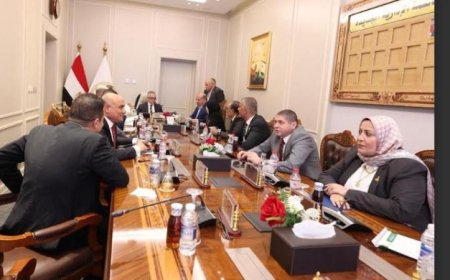 وزير العدل يجتمع مع أعضاء مجلسي النواب والشيوخ لتعزيز فعالية المنظومة المؤسسية