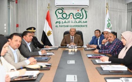 سكرتير عام الفيوم يتابع ملفات التقنين والتغيرات المكانية مع وزارة التنمية المحلية