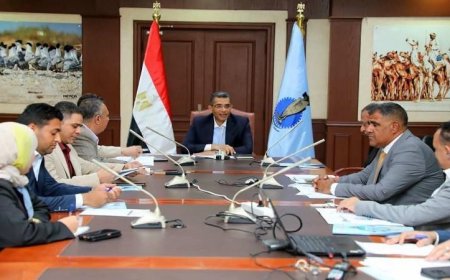 محافظ البحر الأحمر يعلن عن انطلاق مرحلة جديدة في تحول السياحة بالمنطقة