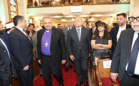 محافظ القاهرة يشارك في احتفالات الطائفة الإنجيلية بعيد القيامة المجيد