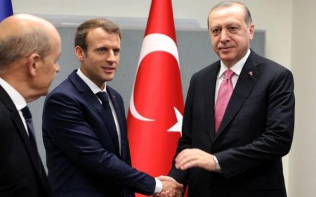 تركيا وفرنسا تستعرضان سبل تعزيز التعاون الثنائي ومناقشة التطورات الإقليمية والدولية