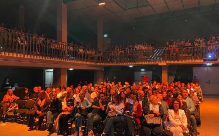 زاهي حواس يكشف أسرار كليوباترا في محاضرة مثيرة بكالياري الإيطالية