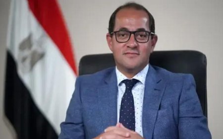 وزير المالية يتصدر فيديو ترشيد استهلاك الكهرباء في الوزارة