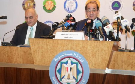 الحكومة تتخذ خطوات سريعة وفعالة لضمان توفر السلع في مواجهة التحديات الاقتصادية