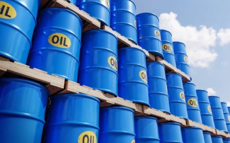 أسعار النفط تشهد ارتفاعاً ملحوظاً بعد إعلان الولايات المتحدة فرض حصار على موانئ إيران