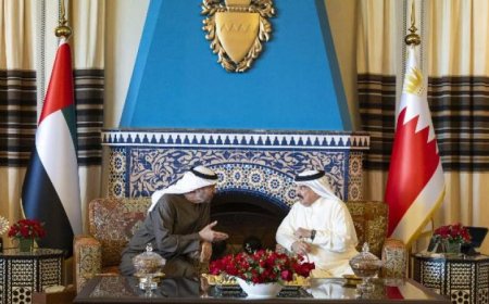 عاهل البحرين ورئيس الإمارات يناقشان مستجدات الشرق الأوسط وتأثيراتها المستقبلية