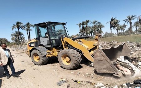 حملات نظافة وإزالة الإشغالات وتجديد الشوارع في مركز الفيوم وإطسا لتحسين البيئة المحلية