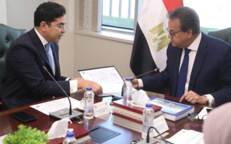 وزير الصحة يتعاون مع جمعية الإيثار لتطوير مستشفى الكبد المصري وتحسين الخدمات الصحية