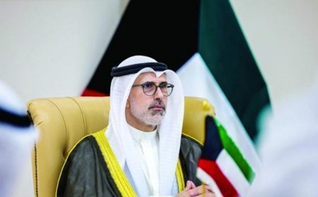 وزير خارجية الكويت يناقش التطورات الأخيرة في المنطقة مع نظيريه من باكستان وغانا