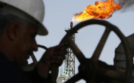 أسعار النفط ترتفع بشكل ملحوظ بعد فرض الحصار البحري الأمريكي على إيران وازدياد التوترات العالمية