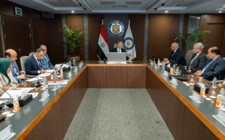 وزير البترول يؤكد أن الكوادر المتخصصة في إيبروم تعزز الاستدامة والنمو الاقتصادي