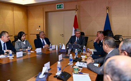 وزير السياحة يدعو لتفعيل مركز التدريب بالمتحف الكبير ودراسة إنشاء فندق ملحق لتعزيز السياحة