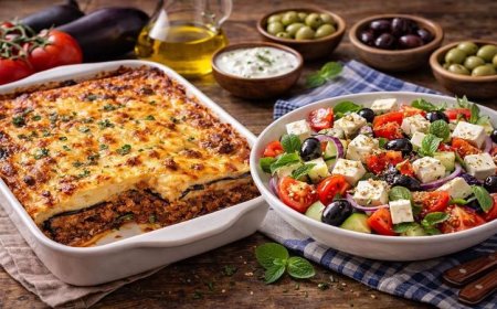 استمتع بجولة في المطبخ اليوناني مع أشهر الوصفات وكيفية تحضيرها في المنزل