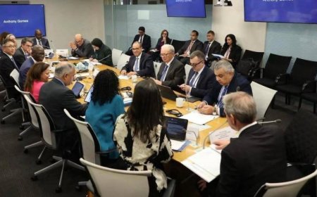 حسين عيسى يتعاون مع وفد حكومي رفيع في سلسلة من الاجتماعات واللقاءات الهامة