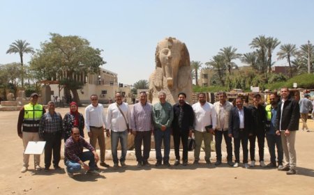 الأمين العام للمجلس الأعلى للآثار يقوم بجولة ميدانية تفقدية في آثار سقارة وميت رهينة