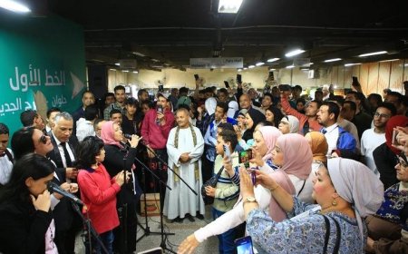 عرض فني مميز لذوي الاحتياجات الخاصة في محطة مترو جمال عبد الناصر