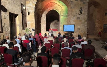 مؤسسة زاهي حواس تكشف عن رؤيتها لمستقبل المتحف المصري في ندوة مميزة بقصر الأمير طاز