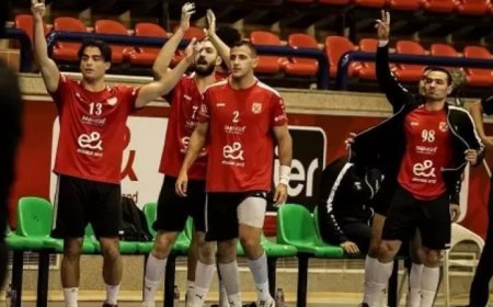 الأهلى يحقق انتصاراً ساحقاً على الزمالك في ختام دورى اليد ويتوج بدرع البطولة رسمياً