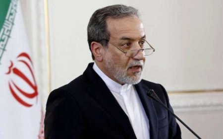 وزير الخارجية الإيراني يؤكد أن تعزيز العلاقات مع الجيران هو في صدارة أولوياتنا