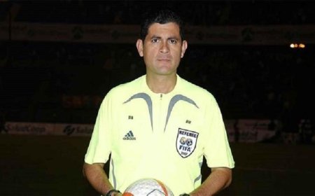 أوسكار رويز يتولى مسؤولية تطوير الحكام في بورسعيد لتعزيز الأداء التحكيمي