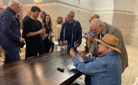 زاهي حواس يكشف أسرار المدينة الذهبية وكليوباترا في جولة تاريخية مدهشة عبر 10 مدن إيطالية