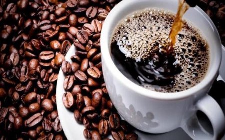 دراسة تكشف كيف يمكن للقهوة أن تعزز صحة الأمعاء والدماغ