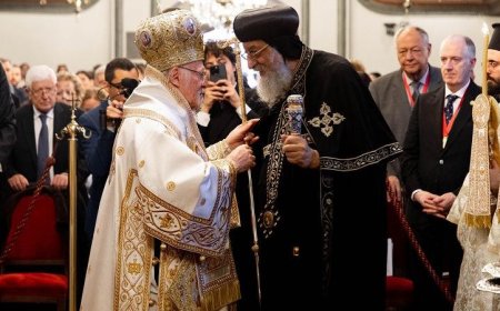 البابا تواضروس يشارك في القداس البطريركي بمركز كرسي القسطنطينية