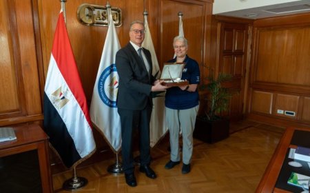 وزير البترول يحتفل باليوبيل الذهبي لجمعية مهندسي البترول العالمية في مصر