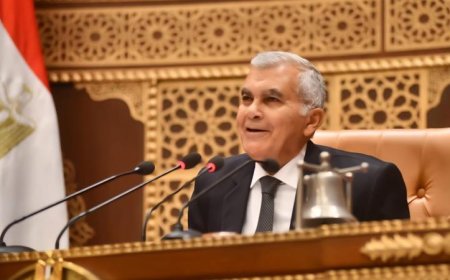 رئيس الشيوخ يؤكد أن العامل المصري هو محور التنمية وقلب الإنتاج المتجدد