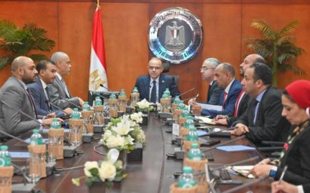 وزير الاستثمار يناقش مع مجموعة العربي استراتيجيات التوسع الصناعي وتعزيز المكون المحلي